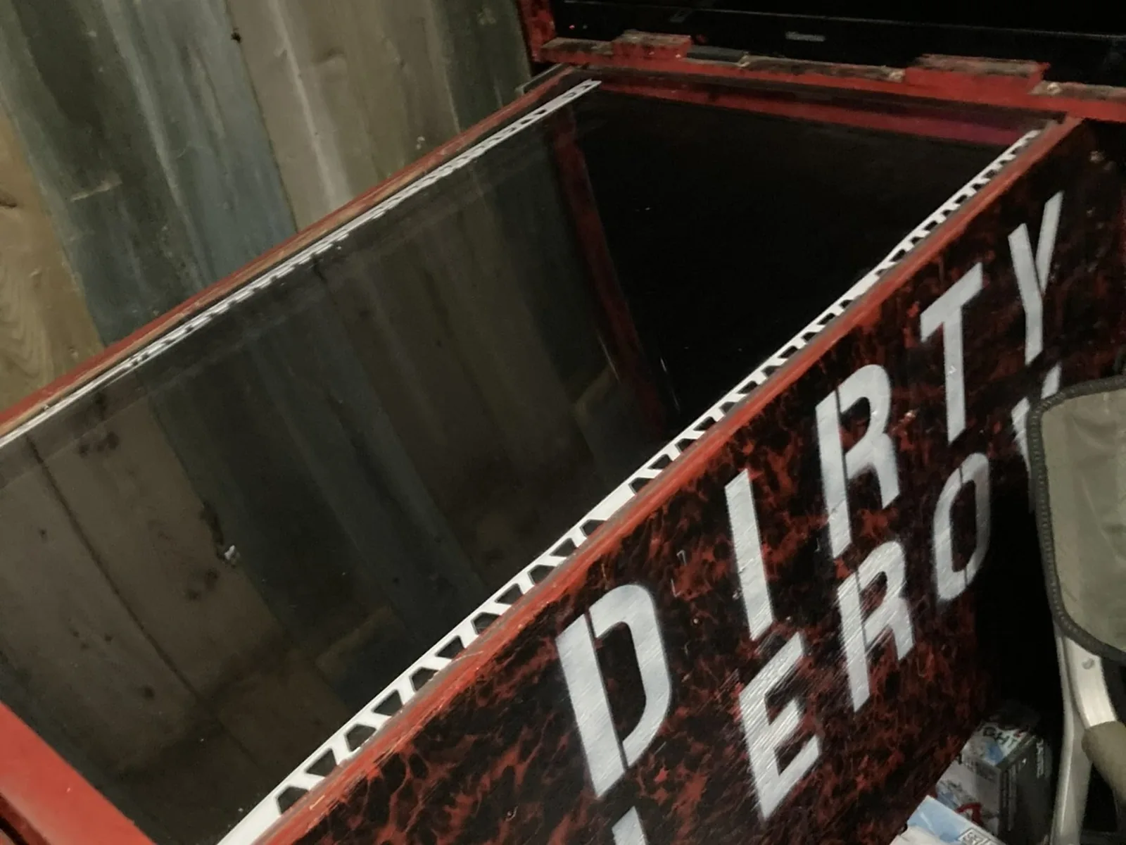 Black and red virtual pinball cabinet with Dirty Leroy lettering