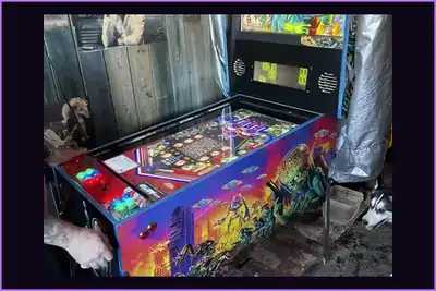 Dirty Leroy playfield during operation